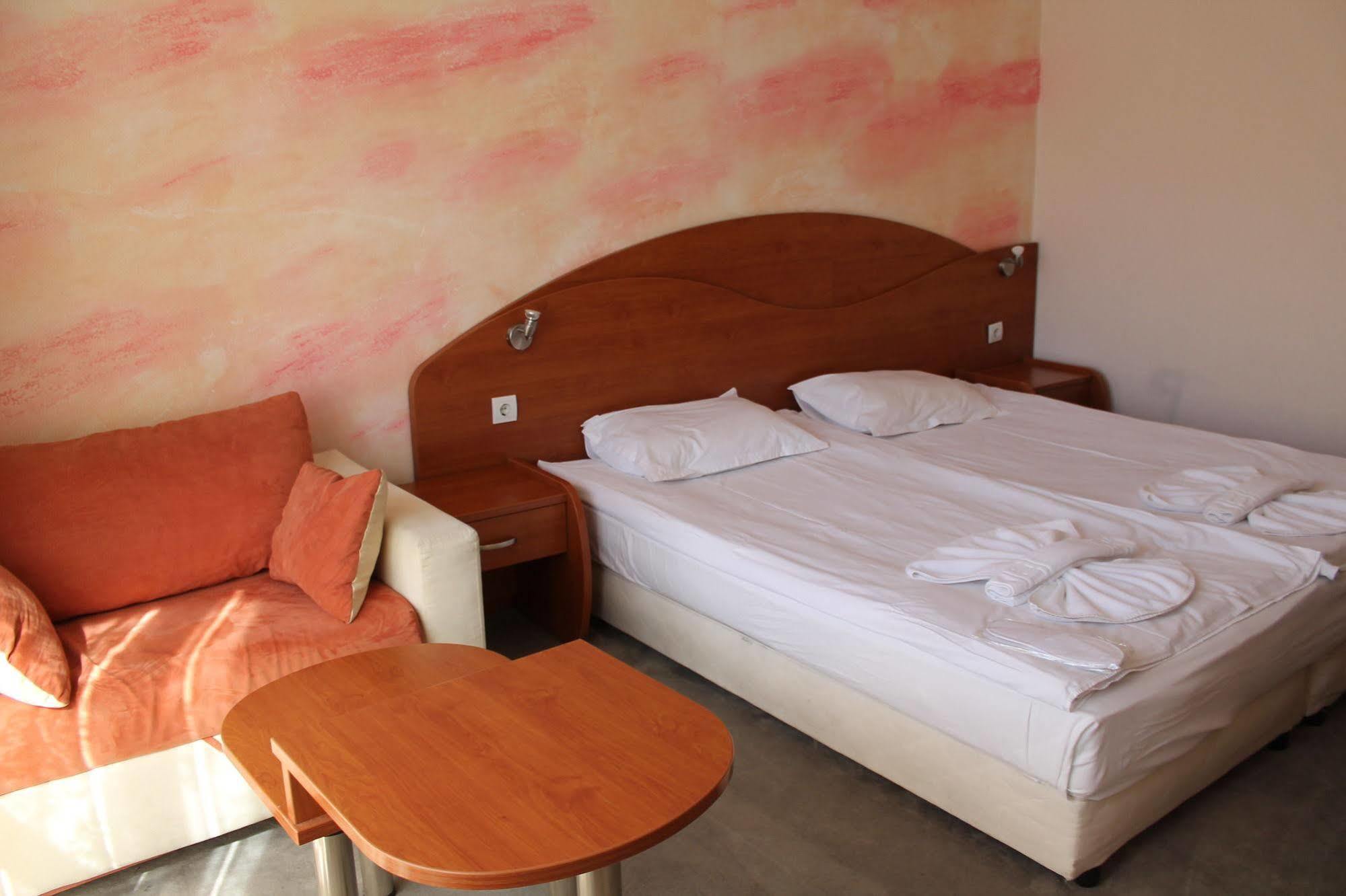 Elegant Hotel